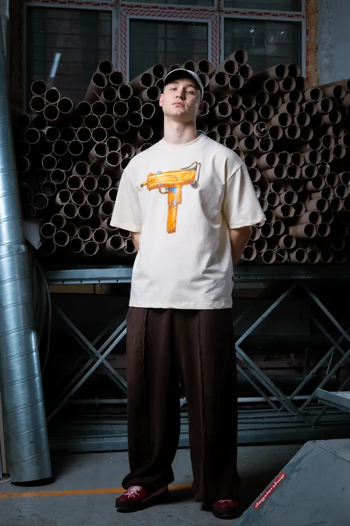 Футболка сливочного цвета MAC-10 Edition 