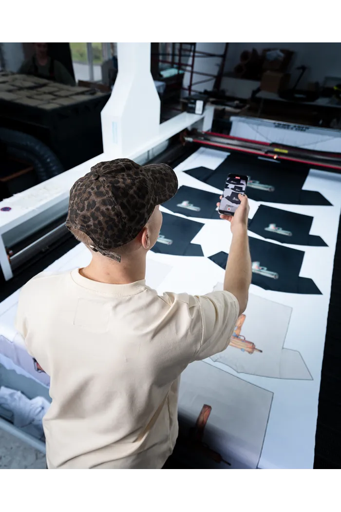 Футболка сливочного цвета MAC-10 Edition 