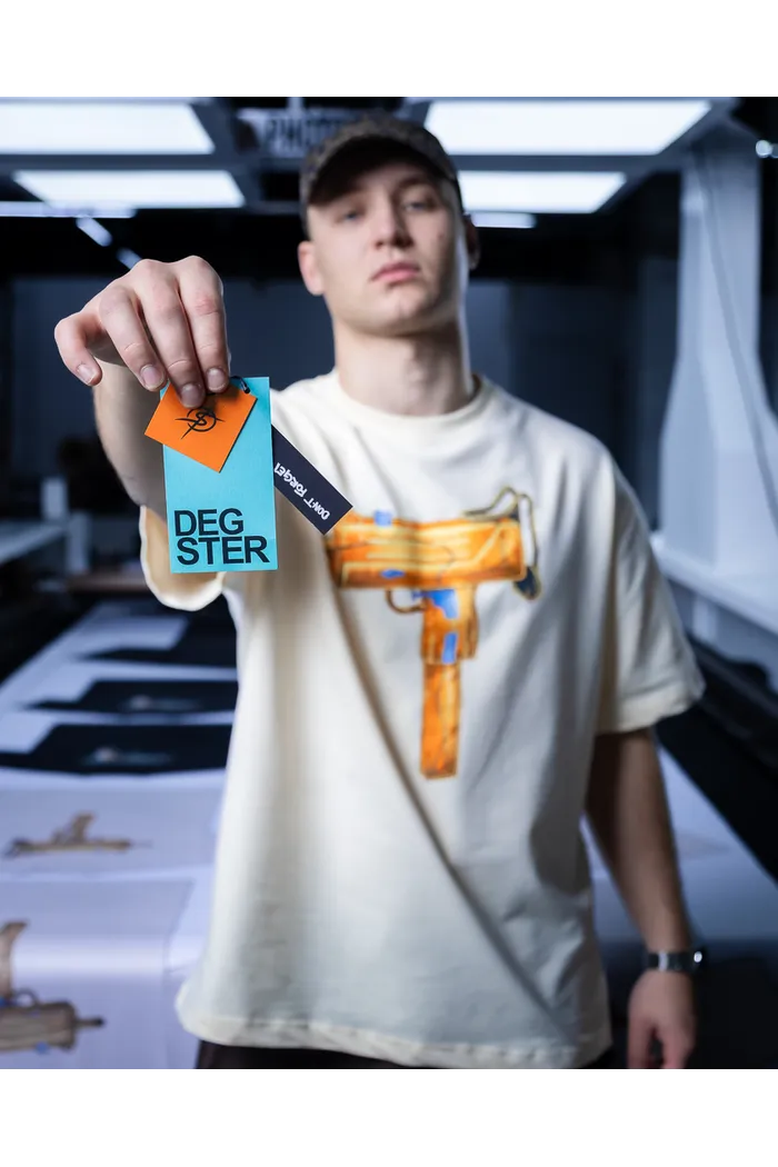 Футболка сливочного цвета MAC-10 Edition 