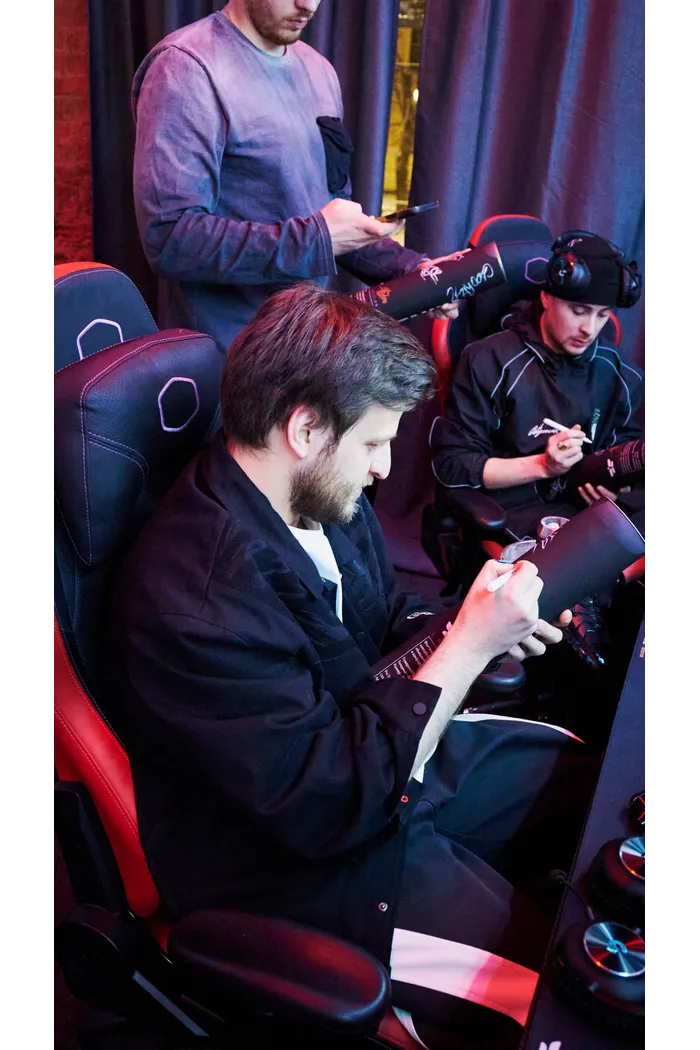 Лимитированный коврик ФОНТАНКА х DEGSTER